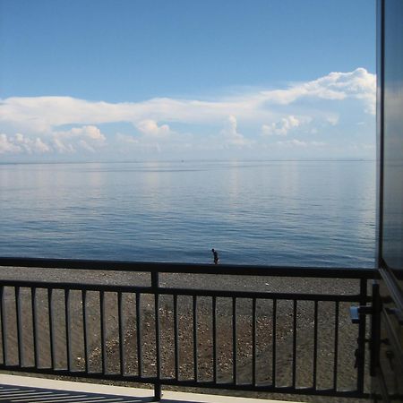 Lucky Paradise Bungalows On The Beach Amed Exterior foto